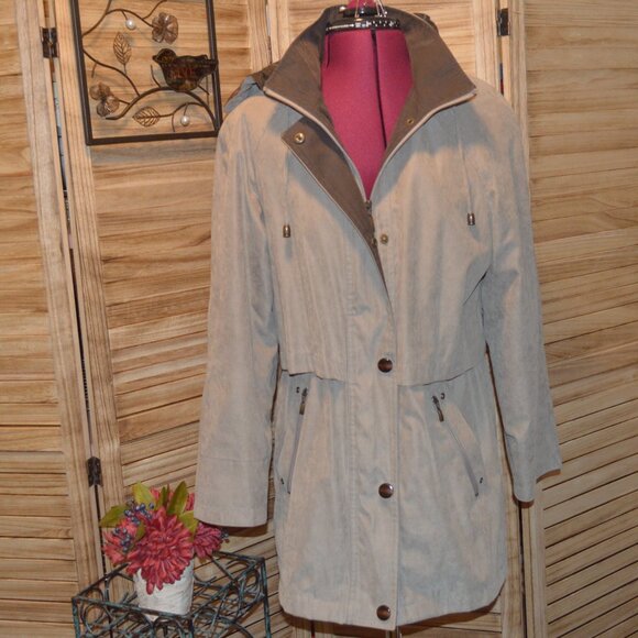Liz Claiborne SP Tan Hooded Utility Jacket Anorak Zip Out Lining - Picture 2 of 13